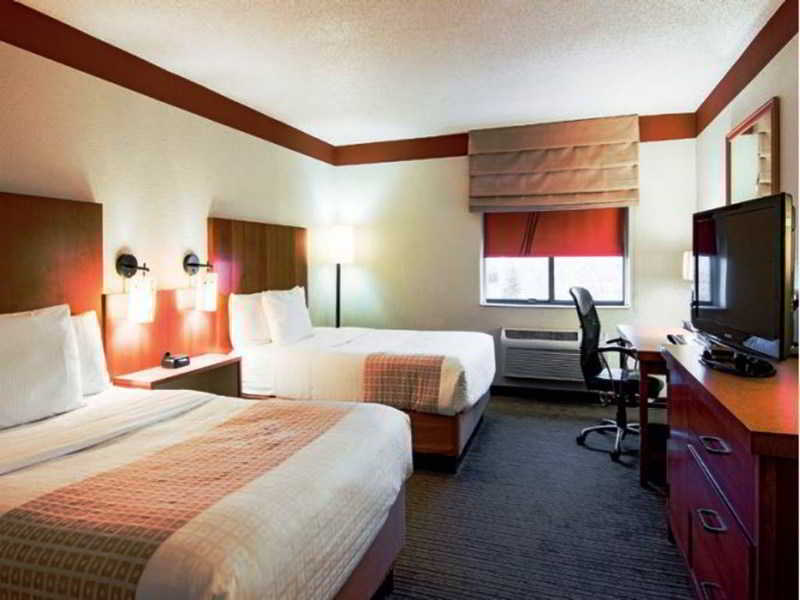 Hotel La Quinta By Wyndham Chicago Tinley Park Exterior foto